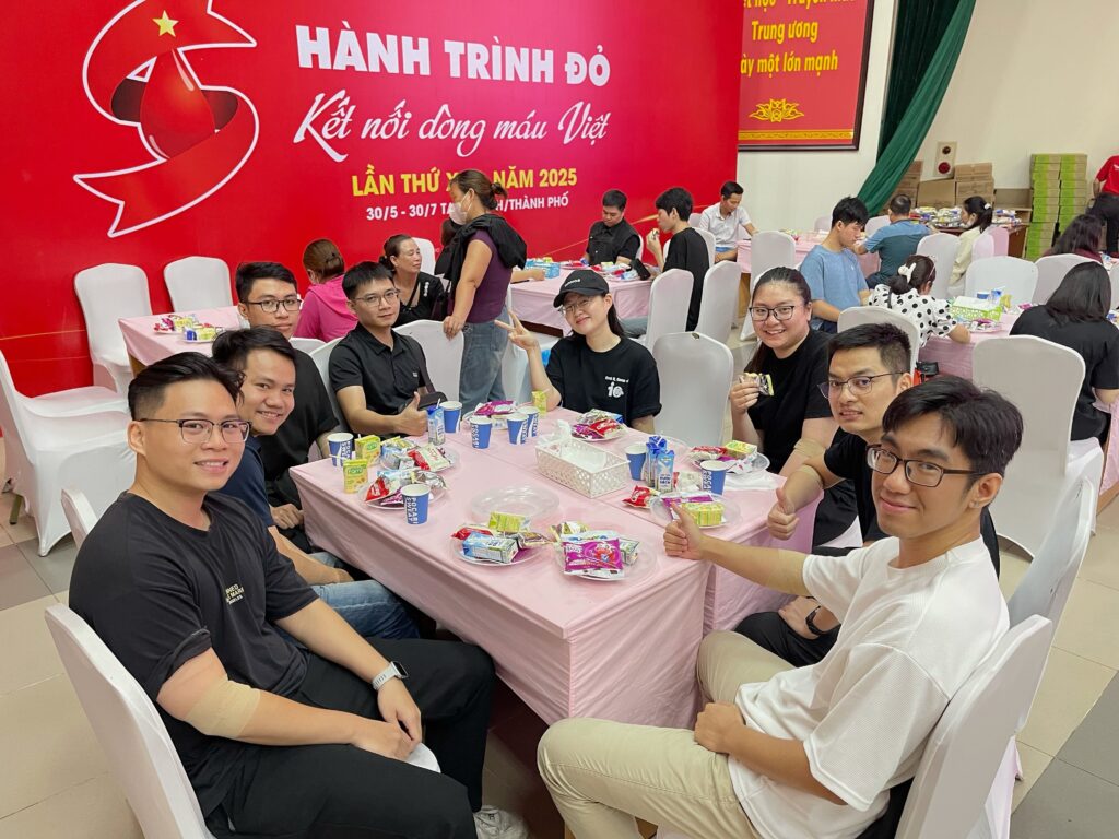 HOẠT ĐỘNG HIẾN MÁU THIỆN NGUYỆN LẦN THỨ 7 HOẠT ĐỘNG HIẾN MÁU THIỆN NGUYỆN LẦN THỨ 7